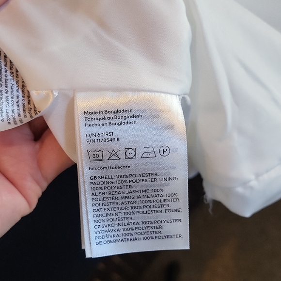 H&M Light Blue Puffer Jacket - Picture 9 of 9